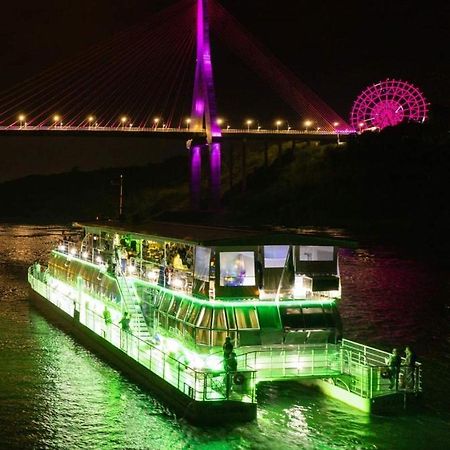 Alojamiento Familiar Puerto Iguazu Exterior photo